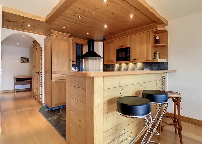 아파트 Sovereu 124 *