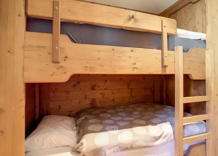 아파트 Sovereu 124 *